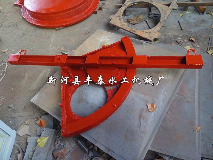 扇形轉(zhuǎn)動(dòng)鑄鐵閘門(mén)1.jpg 扇形轉(zhuǎn)動(dòng)鑄鐵閘門(mén)1.jpg